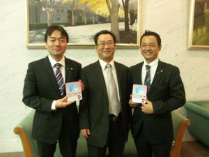 朝野さん（左）、牛丸さん（中央）、上野さん（右）