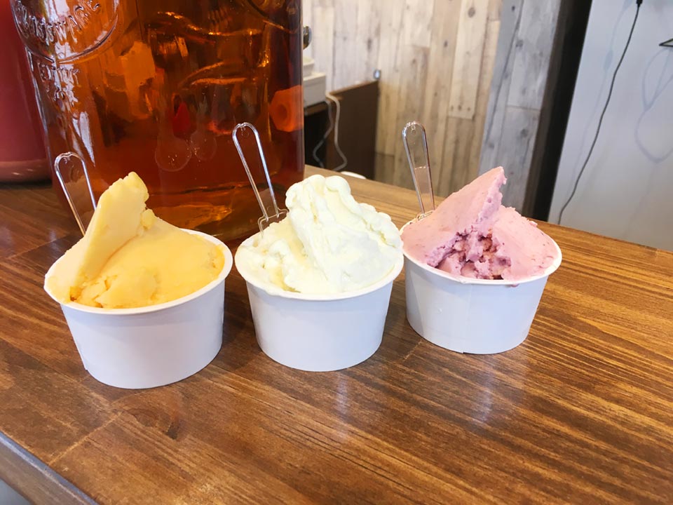 地産CAFE&SHOPけあふぃっとふぁーむ