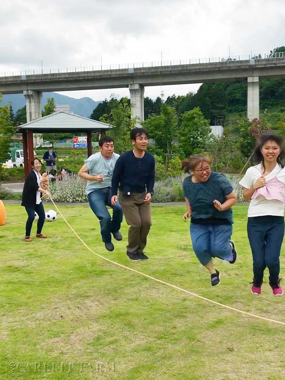 道の駅の公園で元気に運動