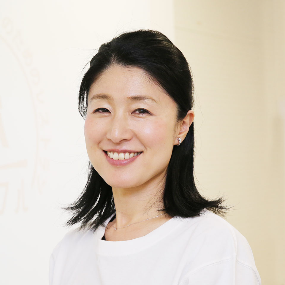 高木 氏
