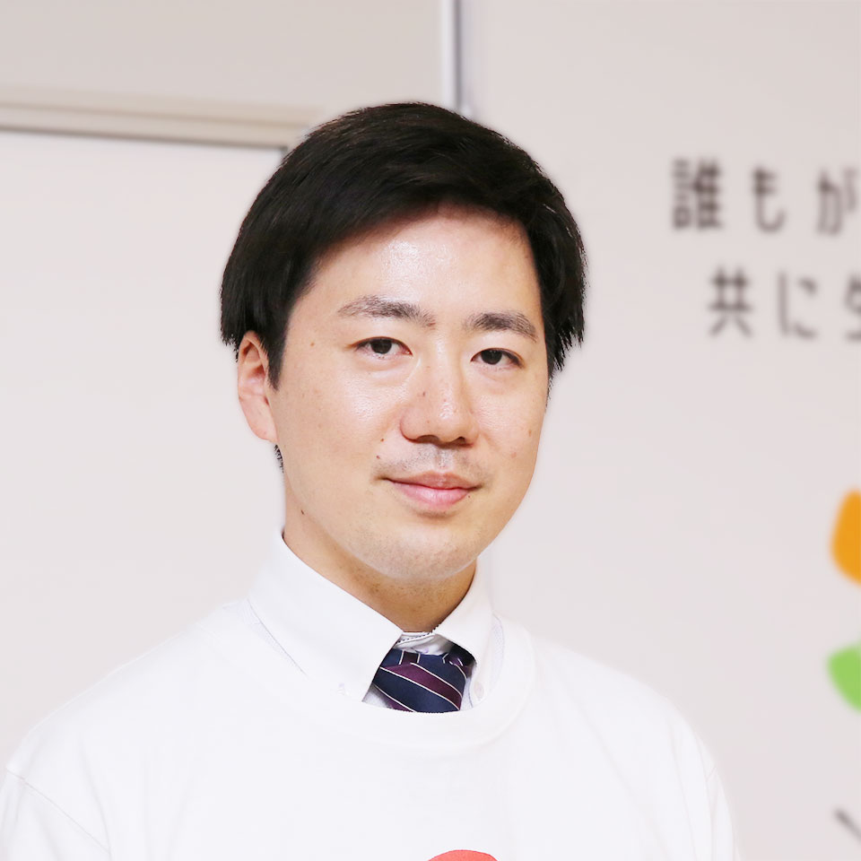 佐藤 氏