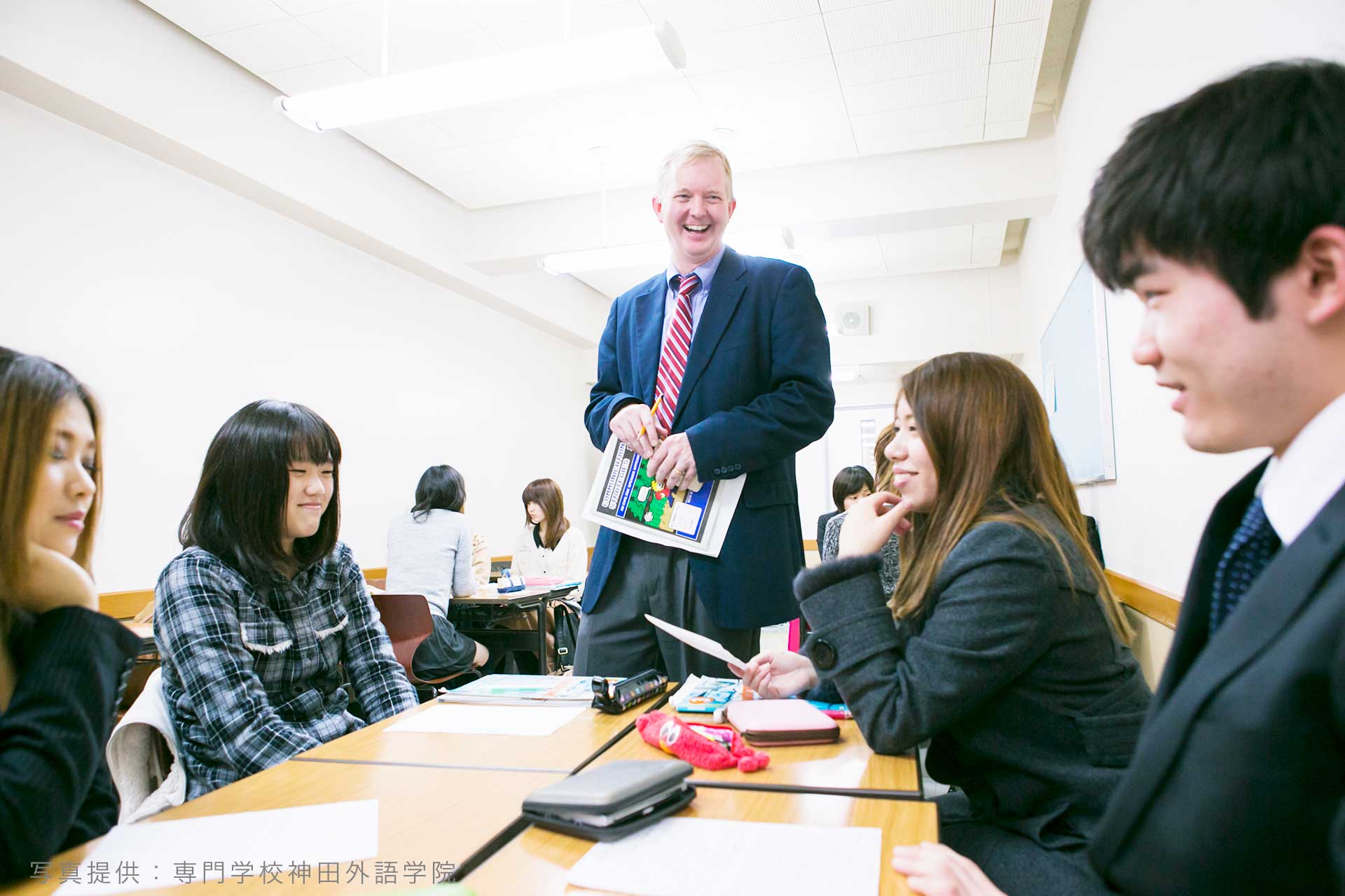 専門学校神田外語学院