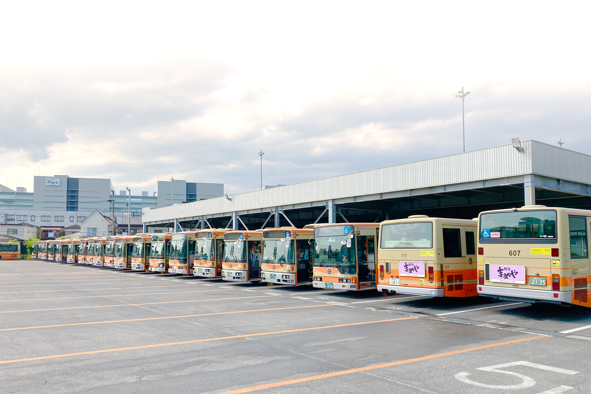 株式会社江ノ電バス 車庫
