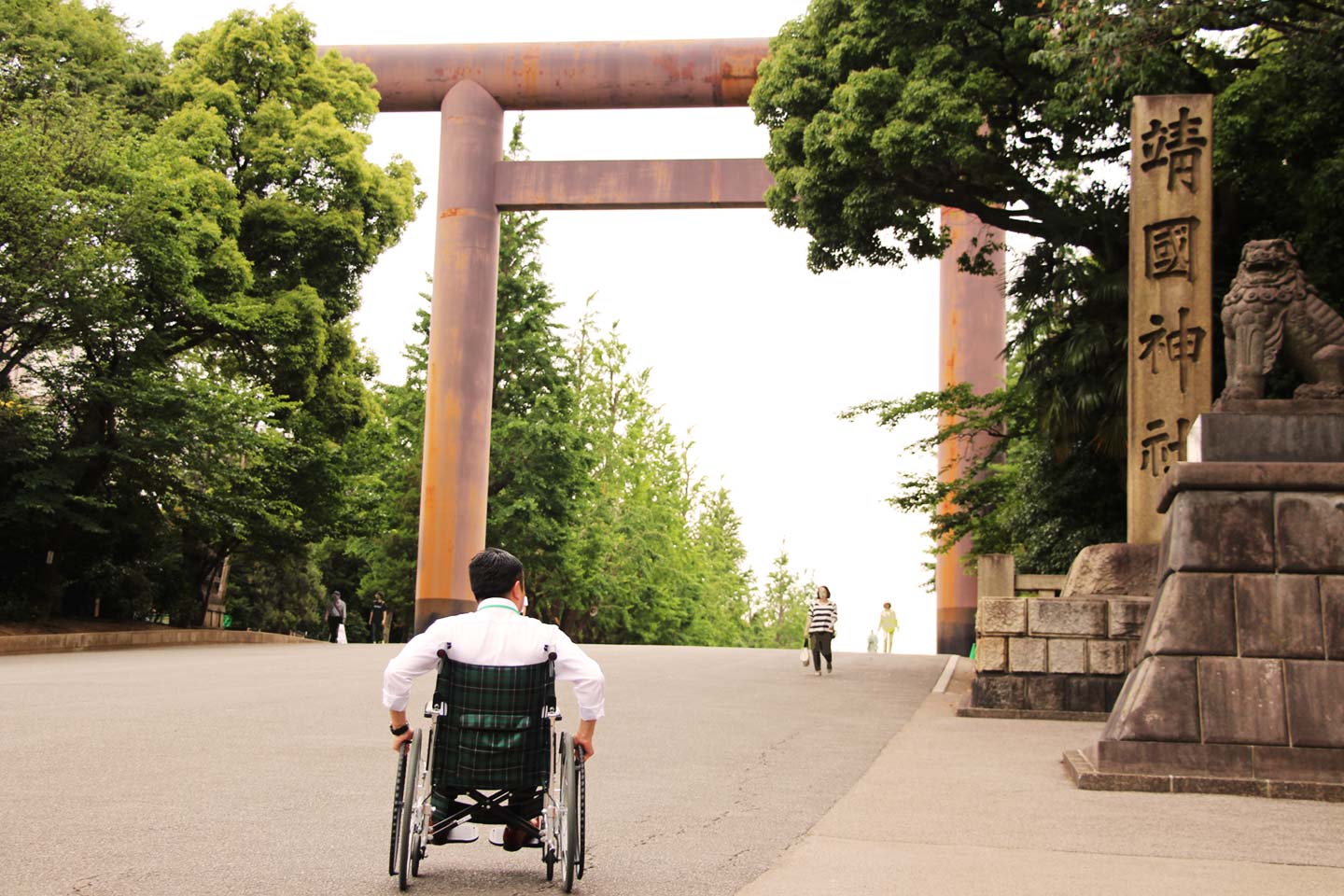 靖国神社参道